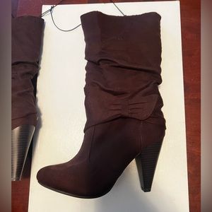 New | Brown Suede Semi Slouched Mid Calf Heeled Boots w/ Bow | Size 7.5